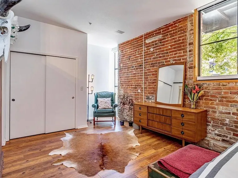 3225 Blake St #7 — Photo 8