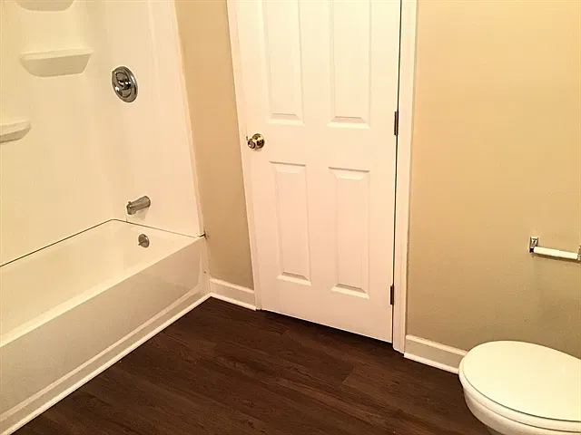809 Briargrove Dr — Photo 14