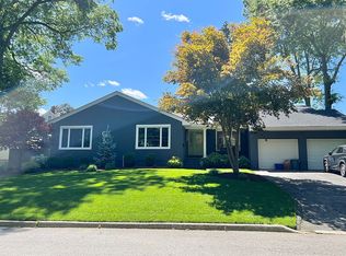 263 Genther Ave, Oradell, NJ 07649