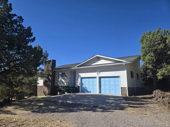 14817 Ash Ct, Weed, CA 96094