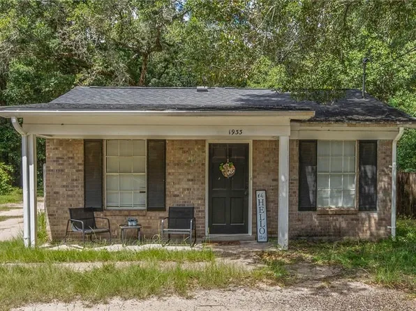 1933 Pallister Pl W, Mobile, AL 36618