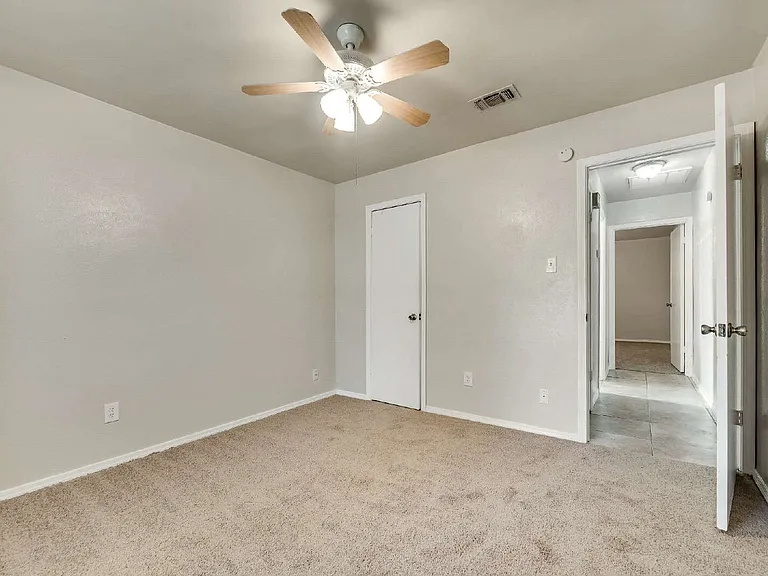 8113 Starnes Rd — Photo 5