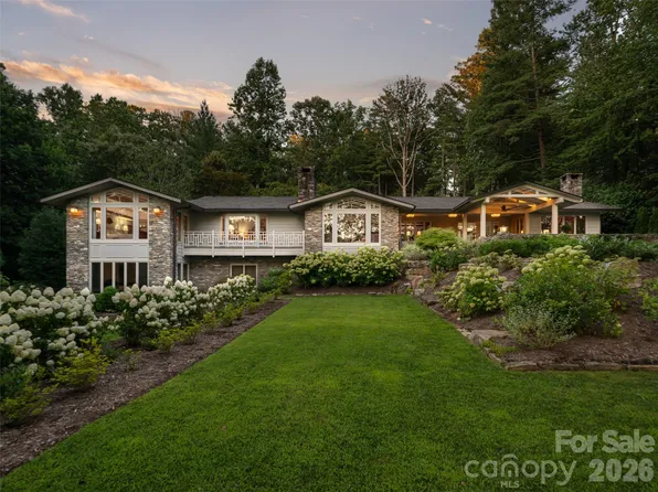 17 Amherst Rd, Asheville, NC 28803