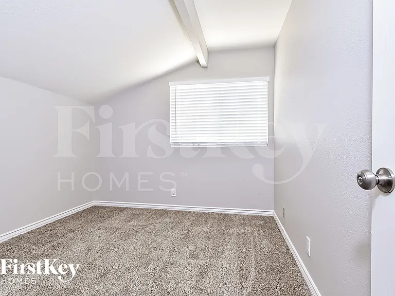 3965 Belhaven St — Photo 13