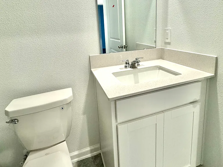 1807 Weir Blvd — Photo 33