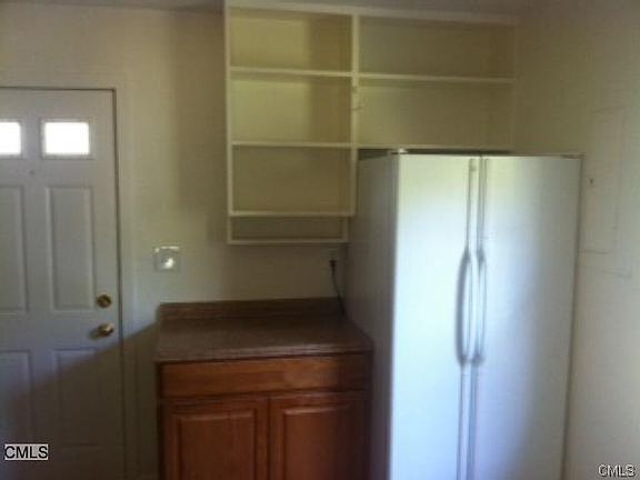 3rd image of 78 Dupont Pl