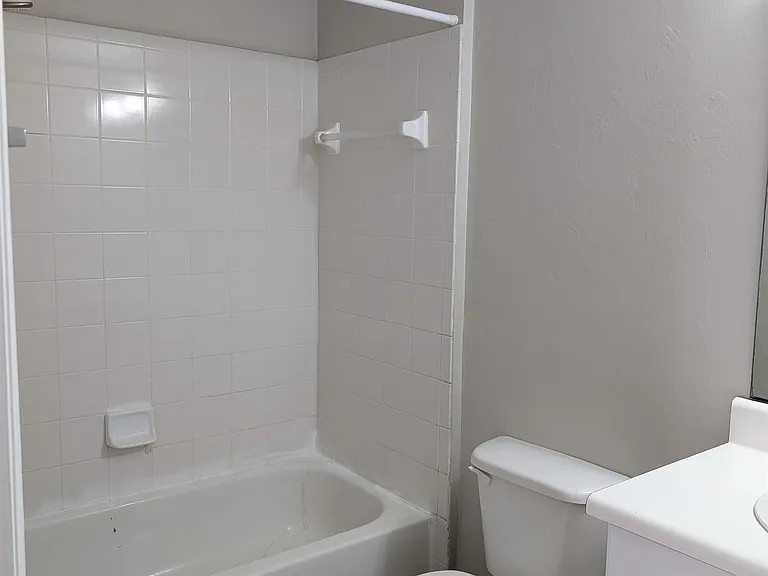 4234 Augustus Oak Ct — Photo 20