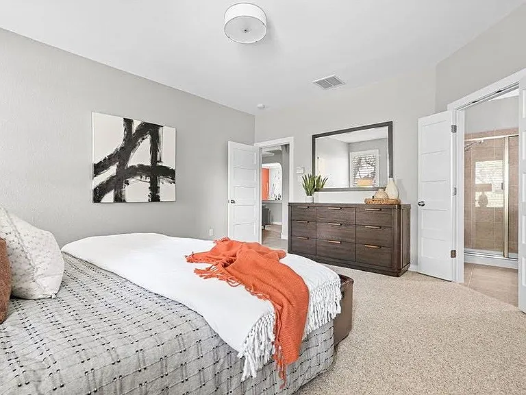 10820 Sky Rock Dr — Photo 13