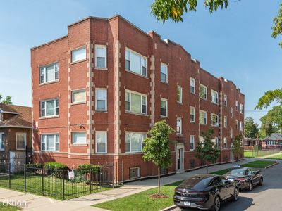 4107 W Iowa St APT 6, Chicago, IL, 60651