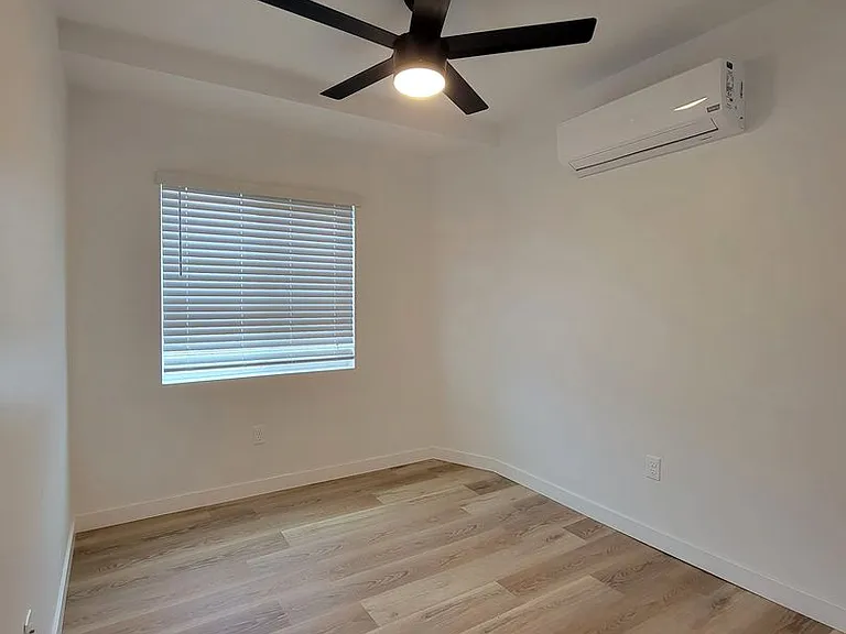 6249-6253 Mary Lane Drive — Photo 29