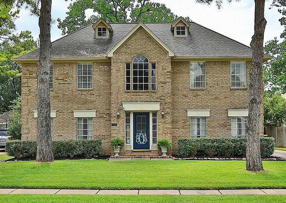 1st image of 15415 Evergreen Knoll Ln