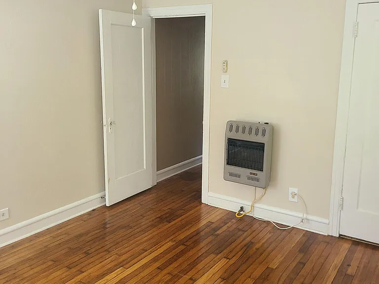 Back bedroom to hallway