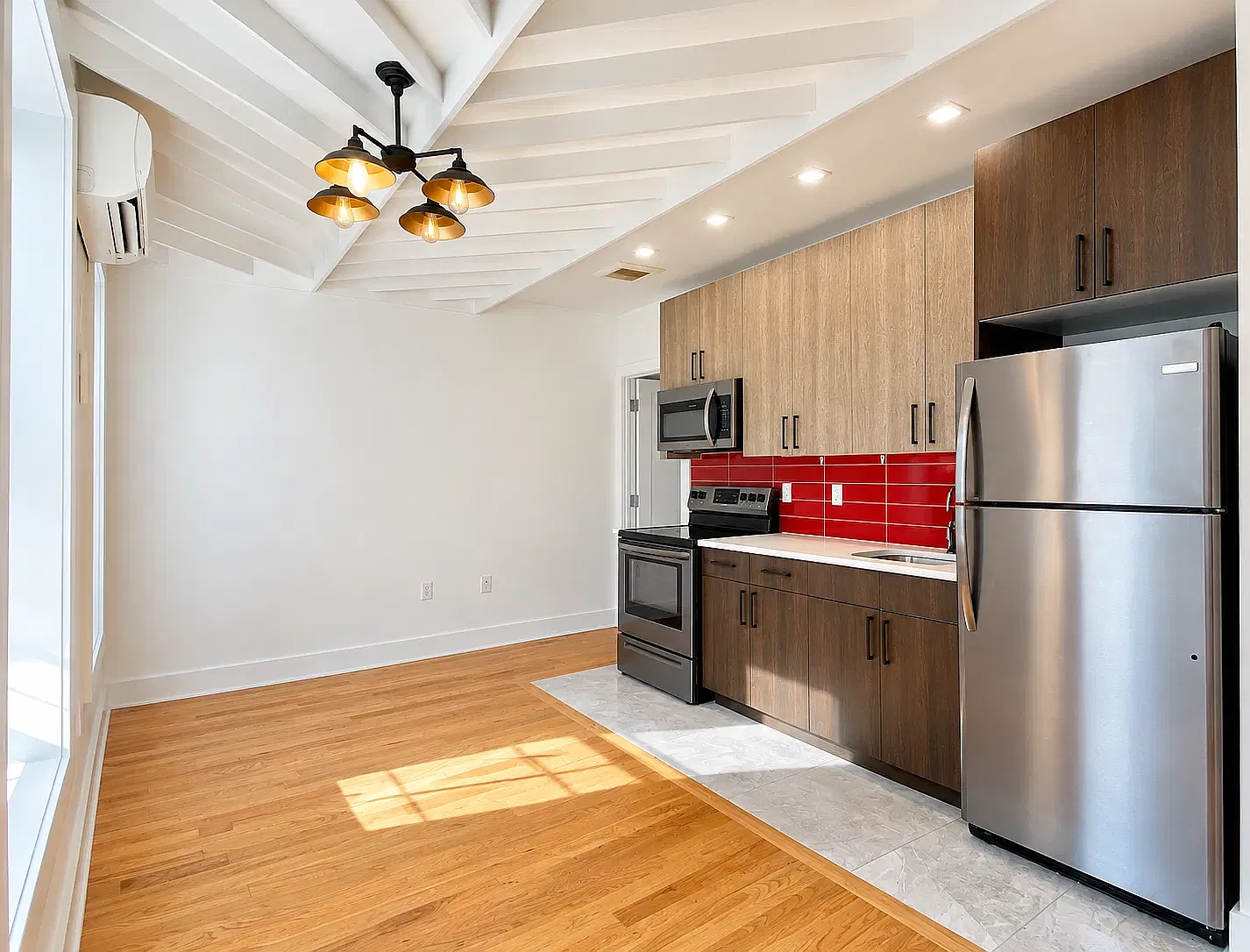 936 Dekalb Avenue — Photo 3