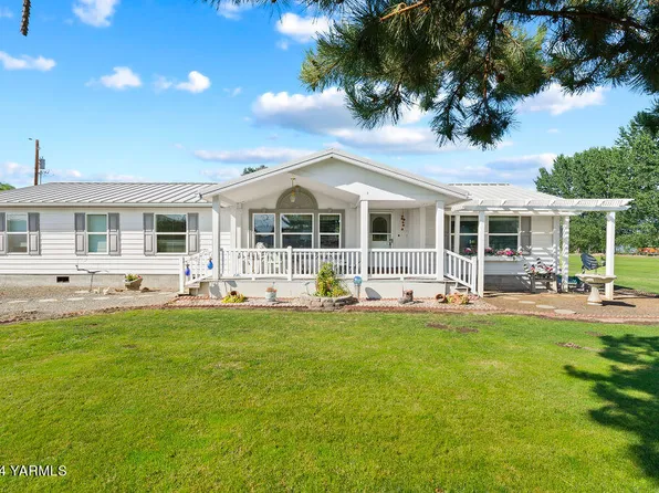 3207 S 101st Ave, Yakima, WA 98903