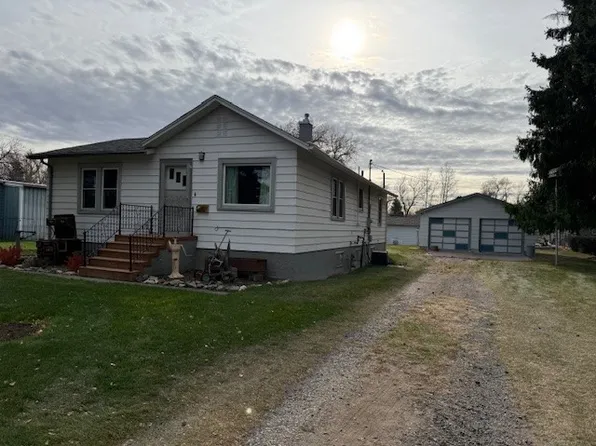 612 9th Ave SW, Great Falls, MT 59404