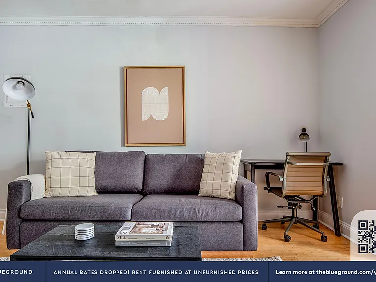 120 Christopher St #4 — Photo 3