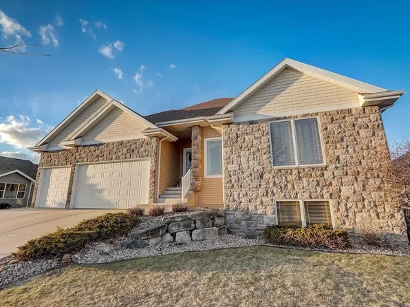 6310 Saturn Dr, Madison, WI 53718