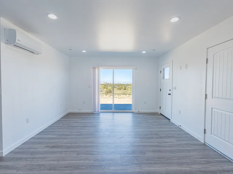 6211 Poppy Blvd — Photo 16