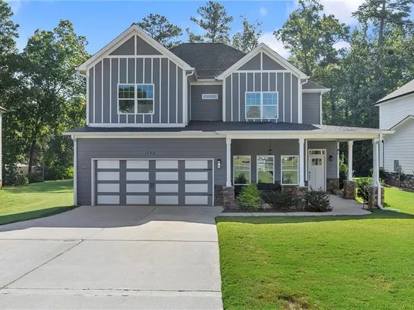 1796 Treymire Ct, Stone Mountain, GA 30088
