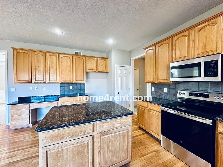 15252 W 158th Ter — Photo 15