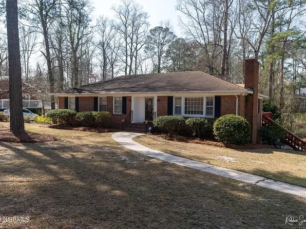 120 Woodland Rd, Rockingham, NC 28379