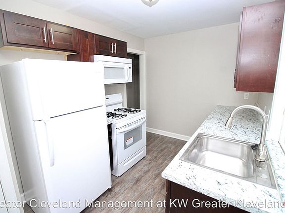 4th image of 3713 W 116th St