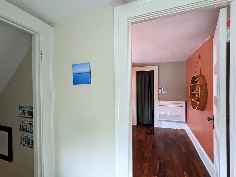 44 Russell St — Photo 28
