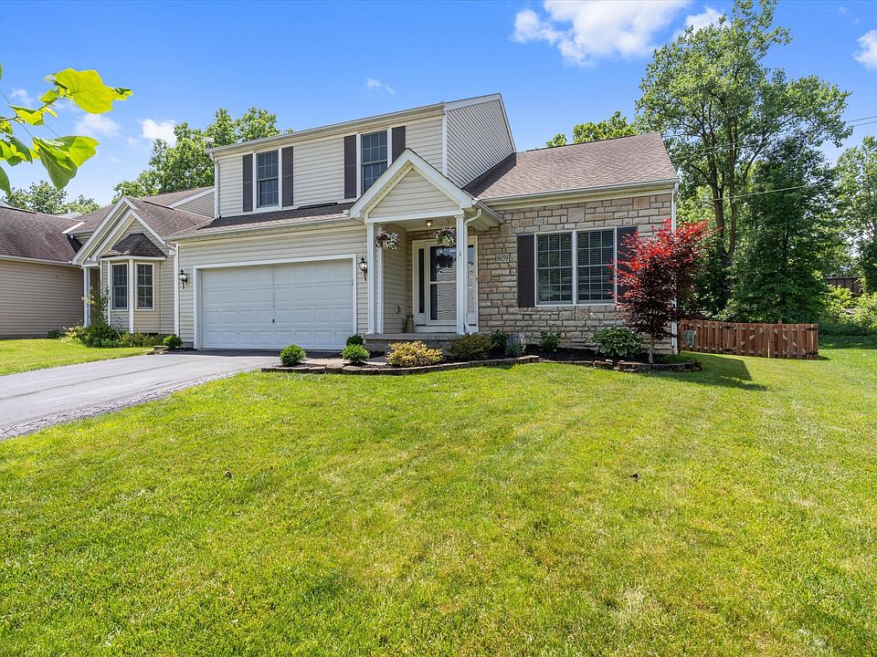1st image of 8659 Smokey Hollow Dr