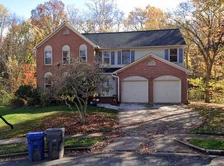 6119 Holly Tree Dr, Alexandria, VA 22310