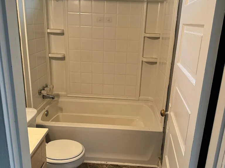 211 S Main St #3 — Photo 7