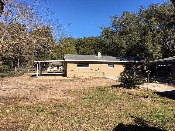 3rd image of 1540 NE 23rd St