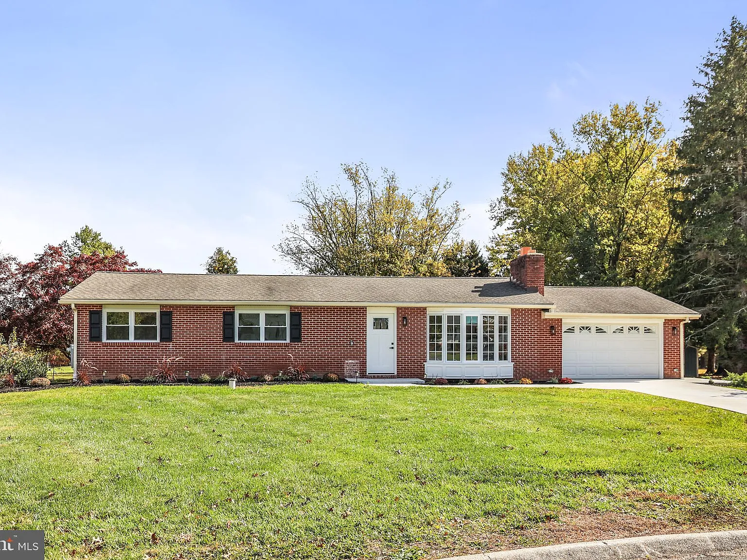 3 bed, 1596 sqft, $3,000 — Photo 1