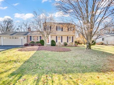 75 Wolf Swamp Rd, Longmeadow, MA, 01106