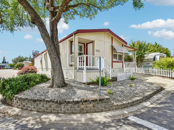 157 Danielle Way #113, Folsom, CA 95630