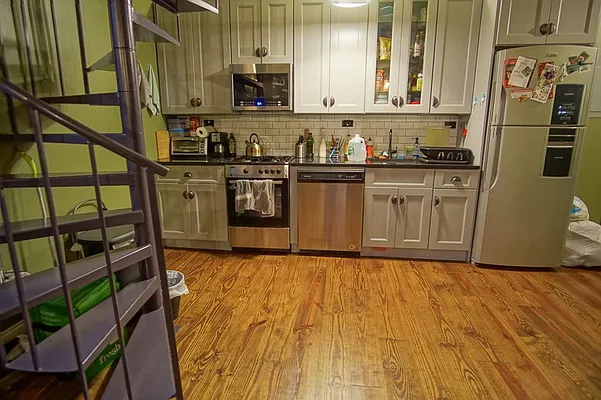 Rented by Lofts and Flats LLC | media 13