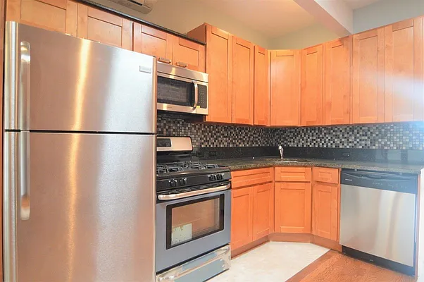 Rented by Delta Commercial Real Estate | media 3