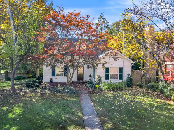 1310 Fincastle Rd, Lexington, KY 40502