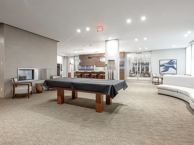 2230 Lake Shore Blvd W #204 — Photo 40