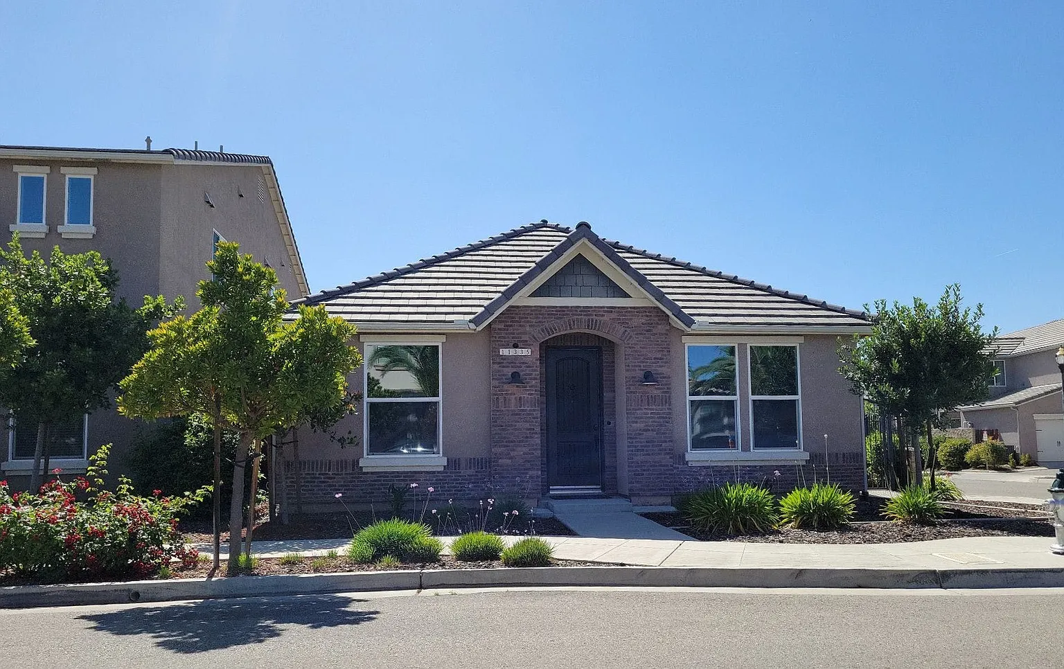 11335 N Blue Sage Ave photo 1