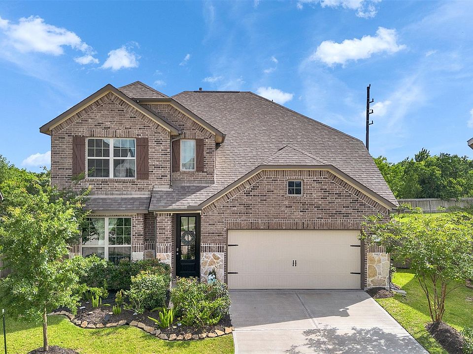 1st image of 31439 Valley Briar Way