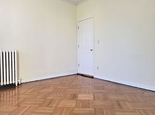 276 73rd St #3R, Brooklyn, NY 11209