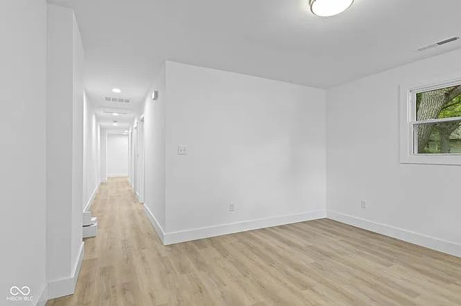 3038 Meredith Ave #2 — Photo 8