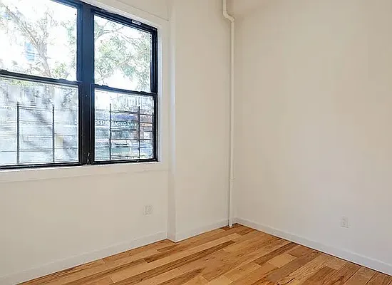 Rented by Artifex | media 2