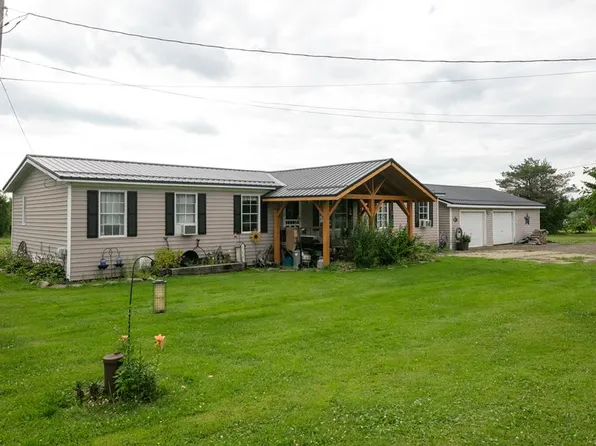 6239 County Route 17, Savona, NY 14879