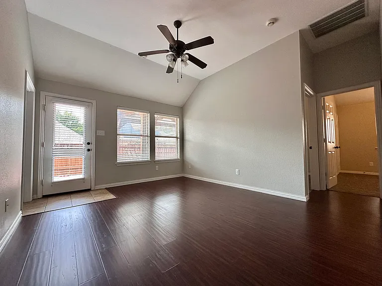 9321 Jerico Dr — Photo 12