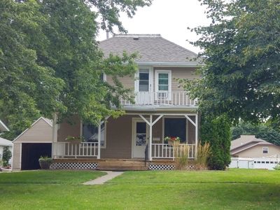 217 3rd St NW, Orange City, IA, 51041