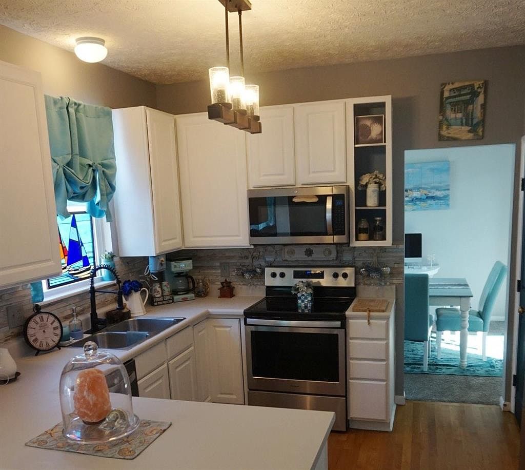 9701 Cherbourg Dr, Union, KY 41091 Zillow