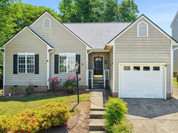 2505 Beech Gap Ct, Raleigh, NC 27603