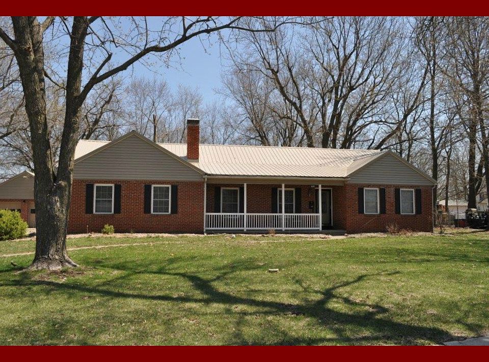 1st image of 601 S Cottage Grove Ave