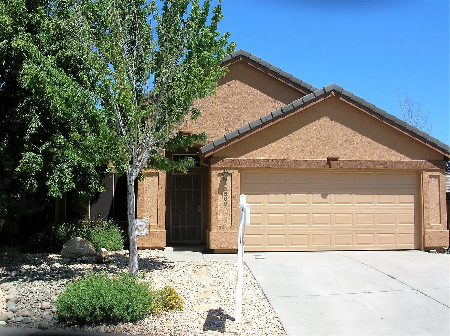 8809 Ring Dove Ct photo 1